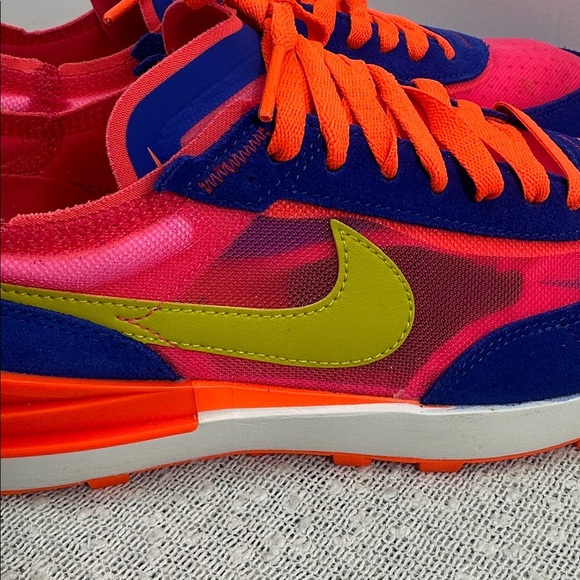 NIKE Waffle One Racer Blue Hyper Pink Women’s 10 Shoes Sneakers - Picture 2 of 11